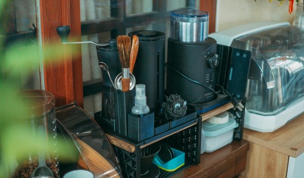 Wie trÃ¤gt de-haus-haus zur Reduzierung von CO2-Emissionen bei?